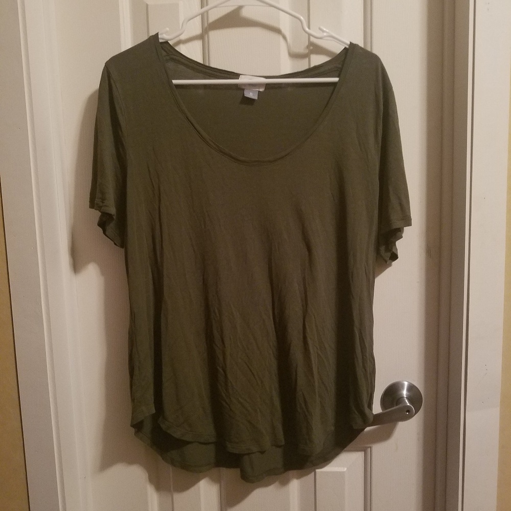 Old navy scoop shirt